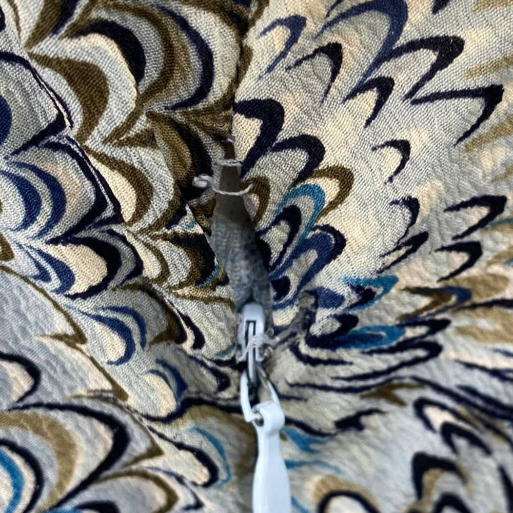 Vintage Blue and Cream Paisley Maxi Dress - Picture 8 of 8
